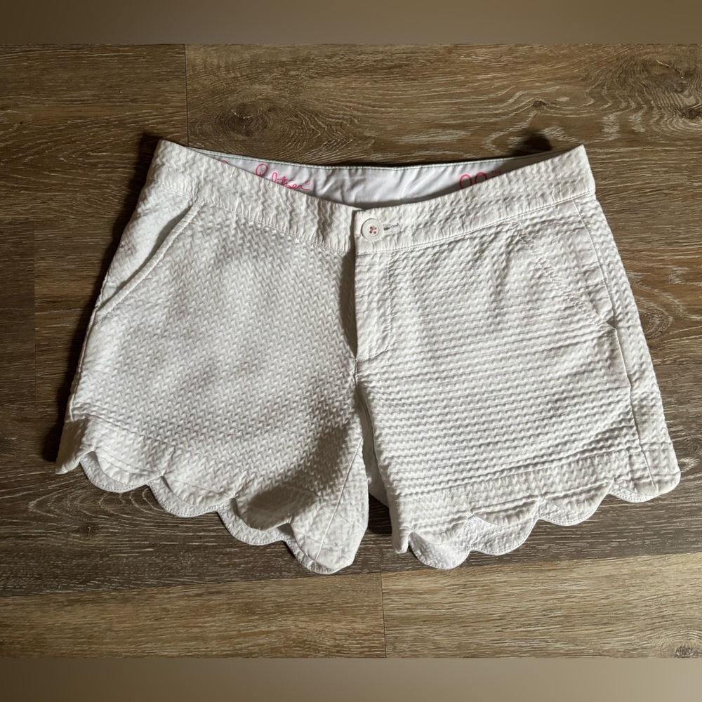 Lilly Pulitzer white Buttercup shorts 00